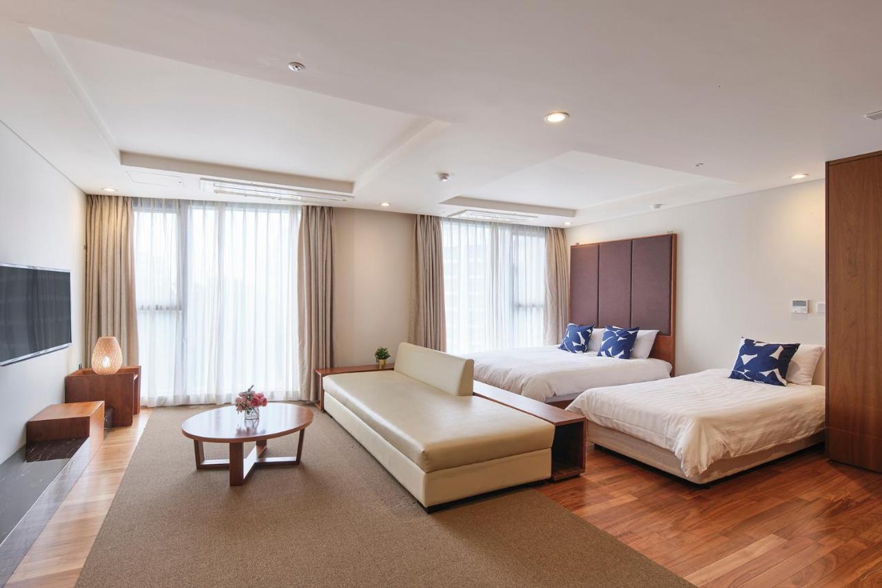 The Island Blue Hotel Seogwipo Exterior photo
