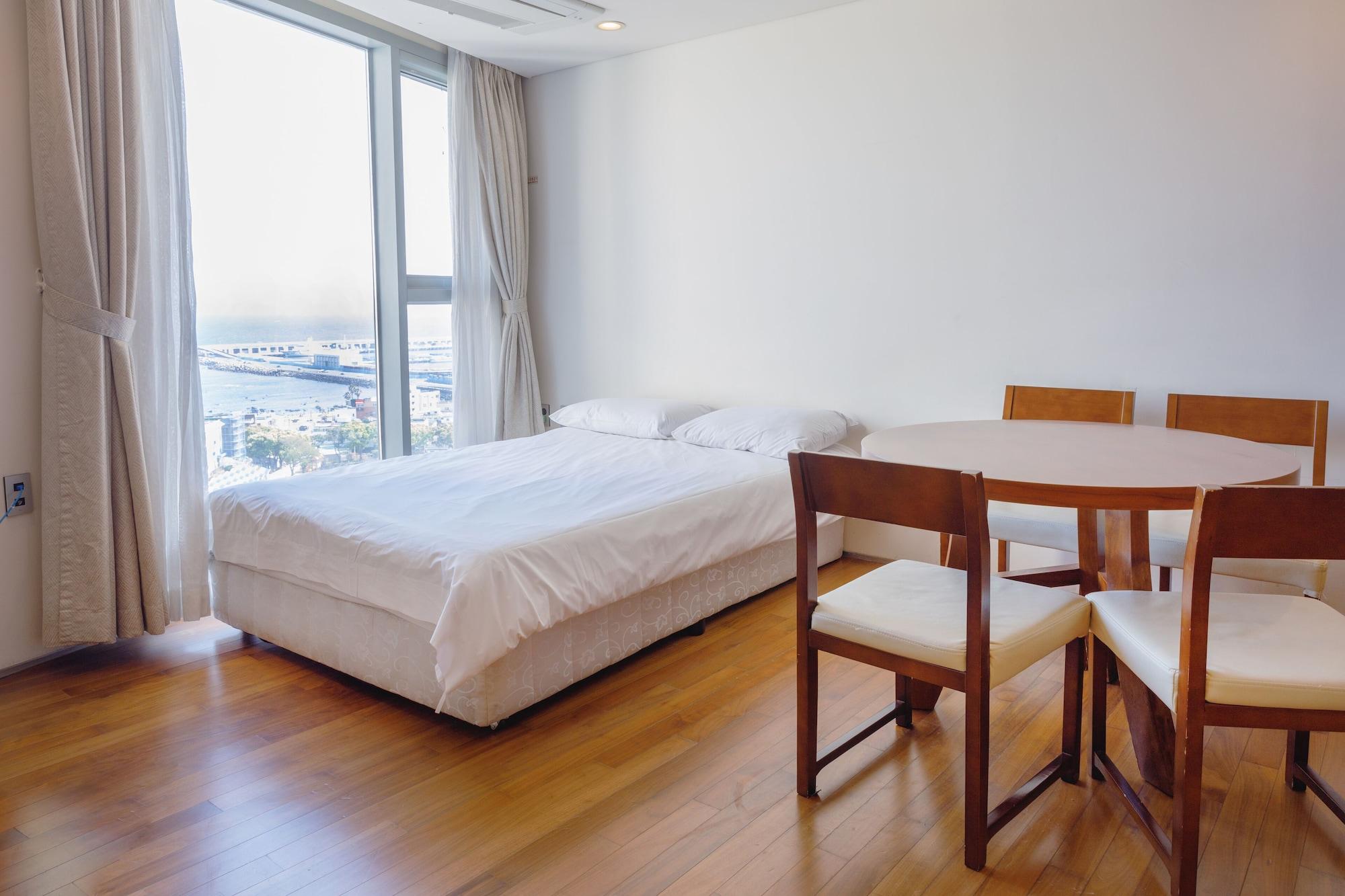 The Island Blue Hotel Seogwipo Exterior photo